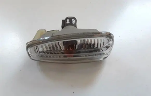 KIA Rio Front fender indicator light 92303-1W