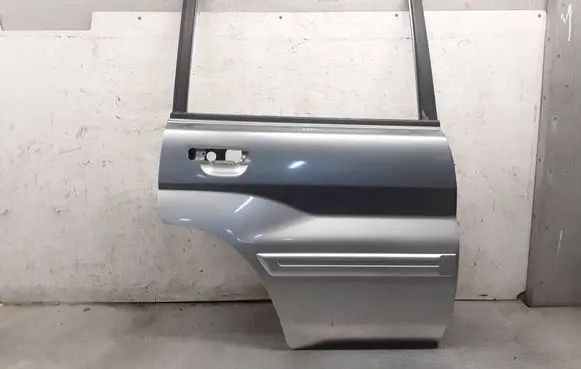 Mitsubishi Pajero Pinin Rear door