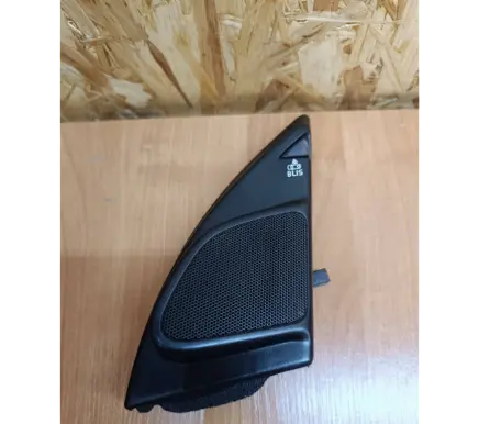 Volvo V60 Front door high frequency speaker 08676893 07010801