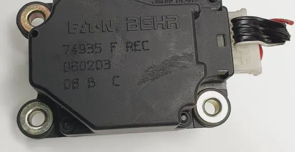 Volvo V70 A/C air flow flap actuator/motor 74935