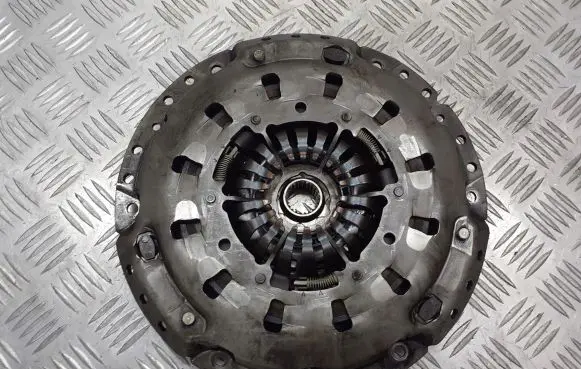 Volvo S60 Pressure plate 