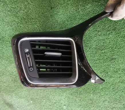KIA Pro Cee'd III Dashboard side air vent grill/cover trim 97480-J7AA0