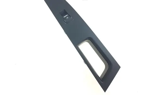 Ford Fusion II Front door window switch trim HS7314A563B HS7314A563