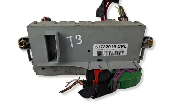 Lancia Musa Fuse module 51732919 51732919CPL
