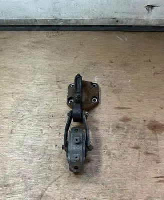 Volvo XC60 Driveshaft support bearing bracket 