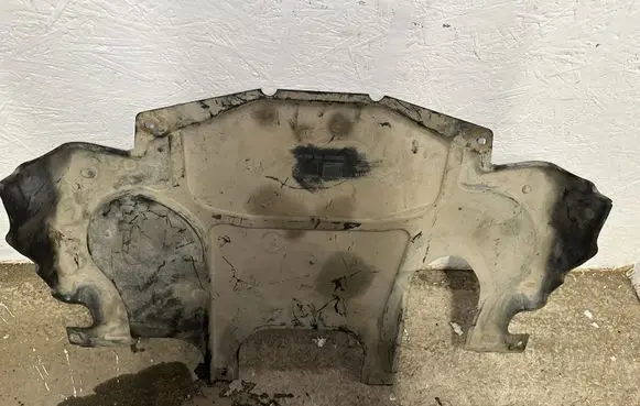 Mercedes-Benz C W203 Engine splash shield/under tray A203524130