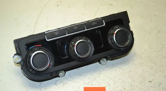 Volkswagen Jetta VI Climate control unit 3C8907336H 5HB00975110