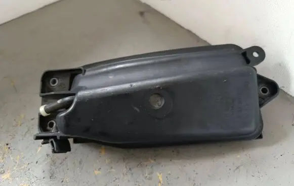 Mercedes-Benz E W212 Vacuum air tank A6510700568 446480601