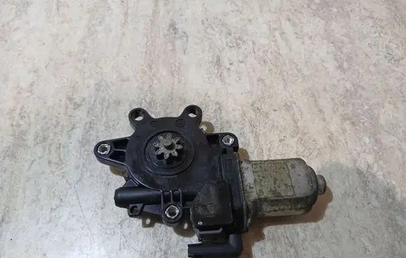 Nissan Tiida C11 Rear door window regulator motor PBTGF30