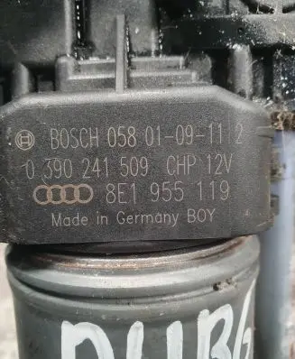 Audi A4 S4 B6 8E 8H Front wiper linkage and motor 8E1955119 0390241509 0580109112