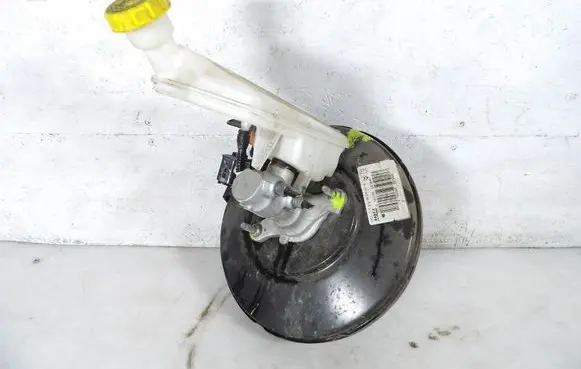 Opel Crossland X Brake booster 9813761080