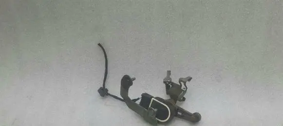Rear air suspension level height sensor