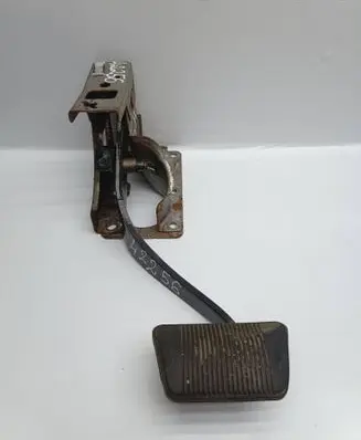 Dodge Caliber Brake pedal 