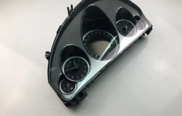 Mercedes-Benz E C207 W207 Speedometer (instrument cluster) A2129005703