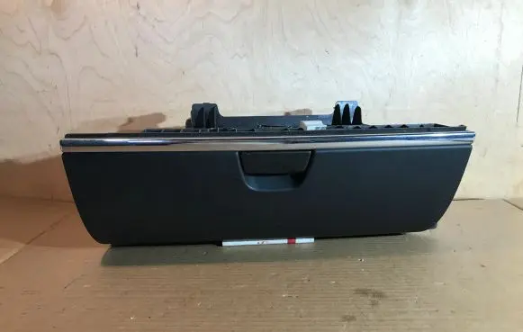 Citroen C6 Glove box set 96518750ZD