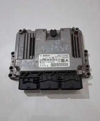 Peugeot 208 I Engine control unit/module ECU 9807886180