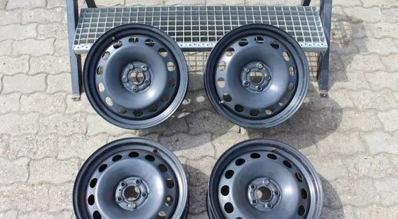 Skoda Kamiq R16 steel rim 200601027HE