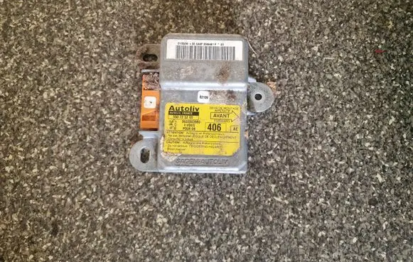 Peugeot 406 Airbag control unit/module 9633503980