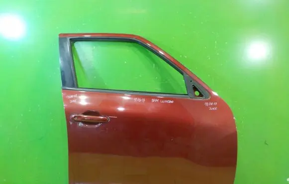 Nissan Juke I F15 Front door PRZOD 18AB17