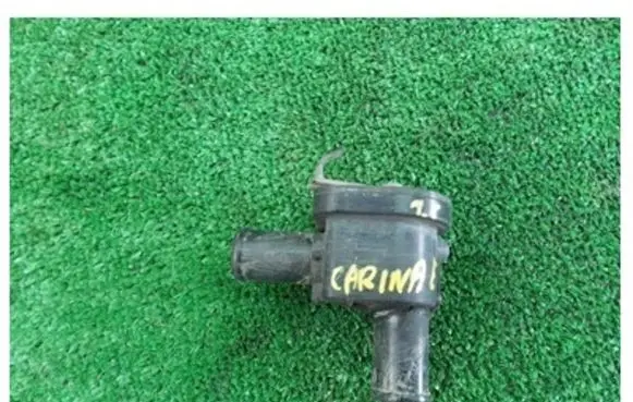 Toyota Carina T190 Valve vacuum 