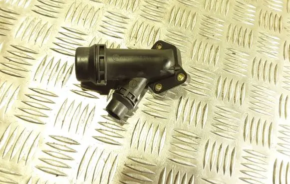 BMW X3 E83 Engine coolant pipe/hose 2247744