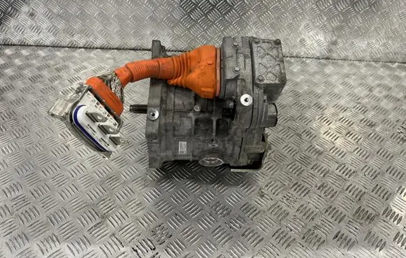 Nissan Qashqai J12 Electric car motor 290C06UM0A