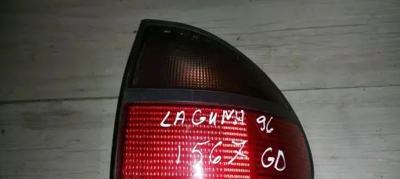 Renault Laguna I Rear/tail lights 7700820051 2225