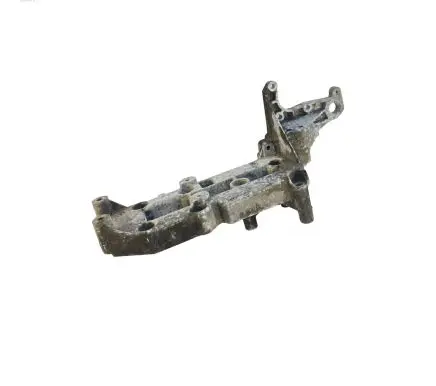 Volvo XC90 Engine mounting bracket 30757168