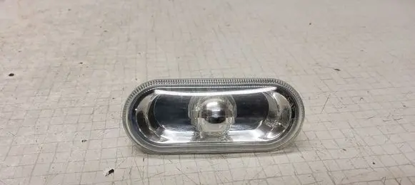 Volkswagen Transporter - Caravelle T5 Front fender indicator light 1J0949117 015E11114