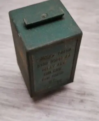Ford Mondeo Mk III Other relay 93B68C616AA