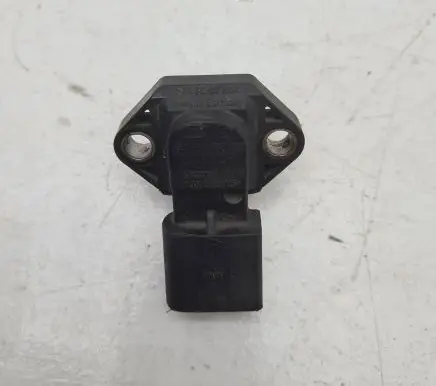 Audi A4 S4 B5 8D Air pressure sensor 038906051 0281002172 53108