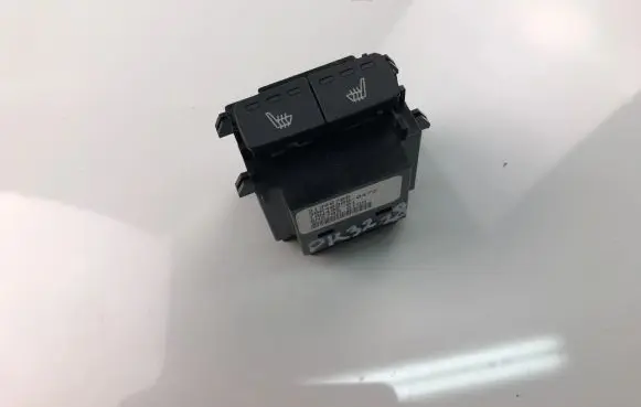 Volvo S90, V90 Seat heating switch 31346786