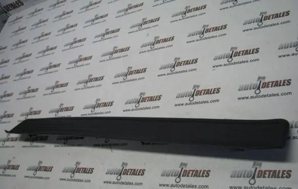 Honda CR-V Front sill trim cover 84252SWAA