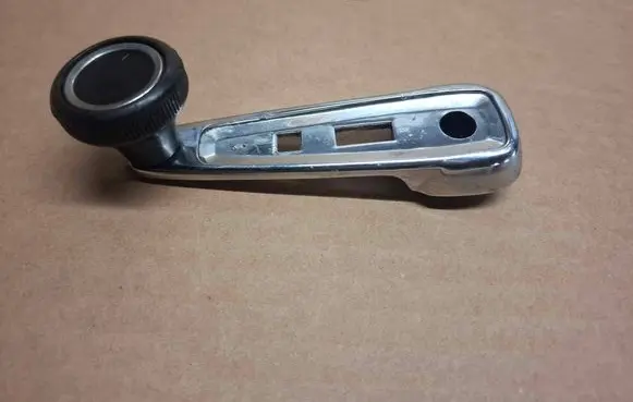 Mercedes-Benz 280 450 W116 Front door window winding handle 