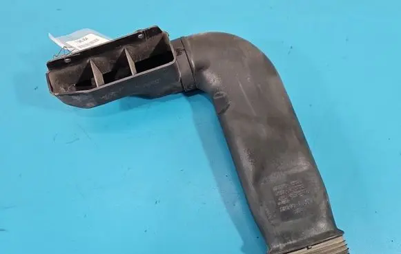 Hyundai i30 Intercooler hose/pipe DK210A5821 IMPRK1545454
