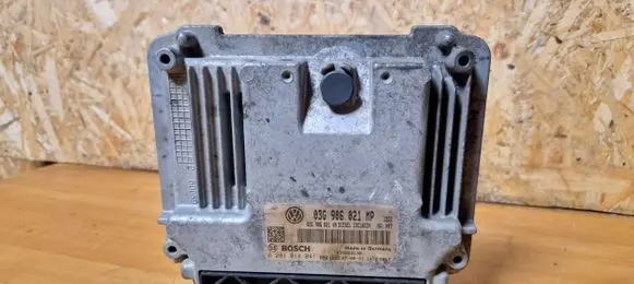 Volkswagen Touran I Engine control unit/module 03G906021MP 1039S23138 03G906021AN