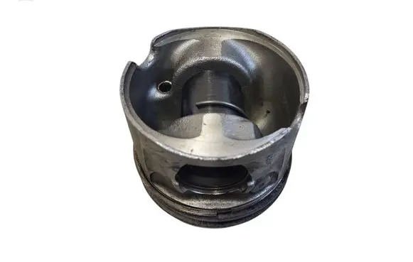 BMW 3 E90 E91 Piston 0000