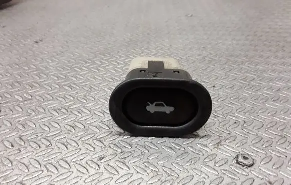 Saab 9-5 Tailgate opening switch 156796
