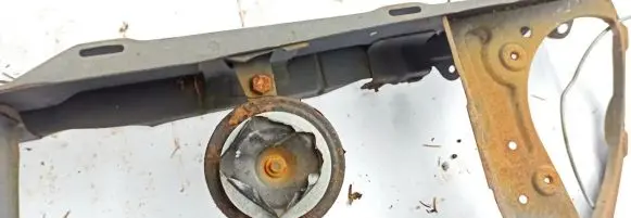 Volkswagen Jetta II Horn signal