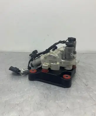 BMW 5 F10 F11 Air suspension compressor 10641010