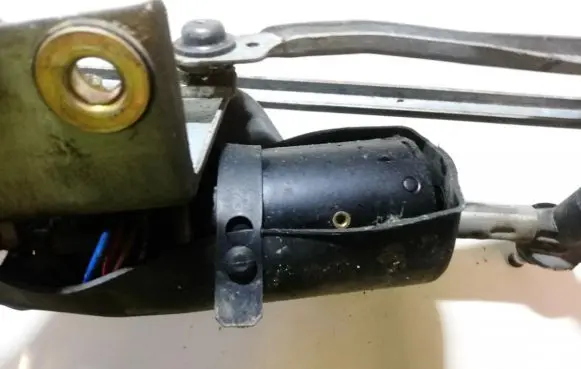 Renault Scenic I Wiper motor 964869 0390241352