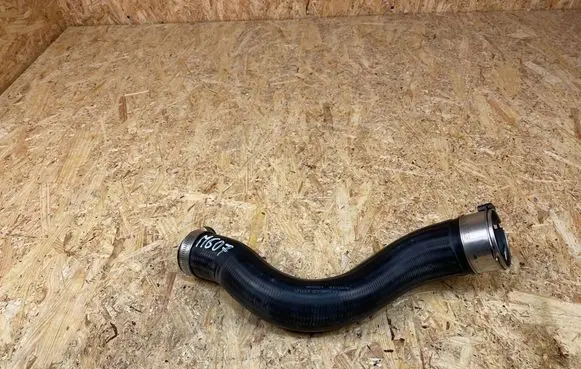 Intercooler hose/pipe
