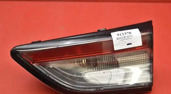 Ford Kuga I Rear/tail lights LV4B-13A602-A