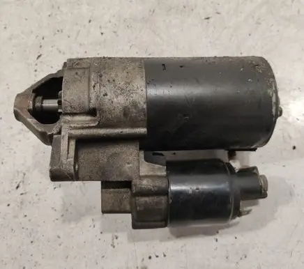 Renault Scenic I Starter motor 0001106017