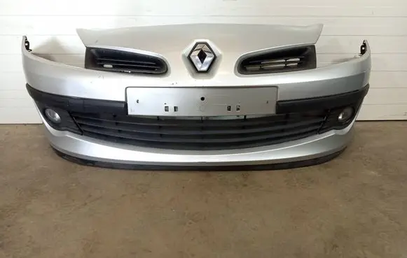 Renault Clio III Front bumper ZERZCIO