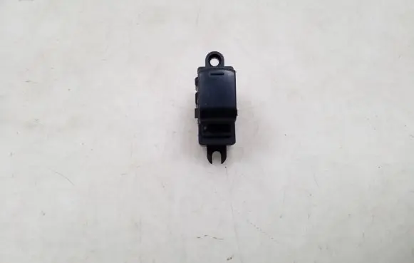 Nissan Qashqai Electric window control switch 25411JD000