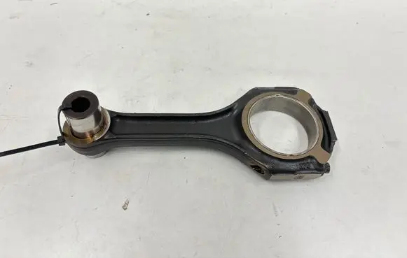 Mercedes-Benz CLS C218 X218 Connecting rod/conrod A2780300520 A2780300320