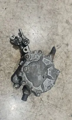 Volkswagen Golf V Vacuum pump 038145209