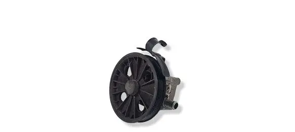 Volvo V70 Power steering pump 8683376