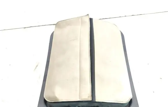 Audi A8 S8 D2 4D Ski bag 443885215E